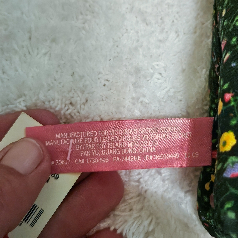 Victoria's Secret PINK Floral Peace Dog - Picture 5 of 5